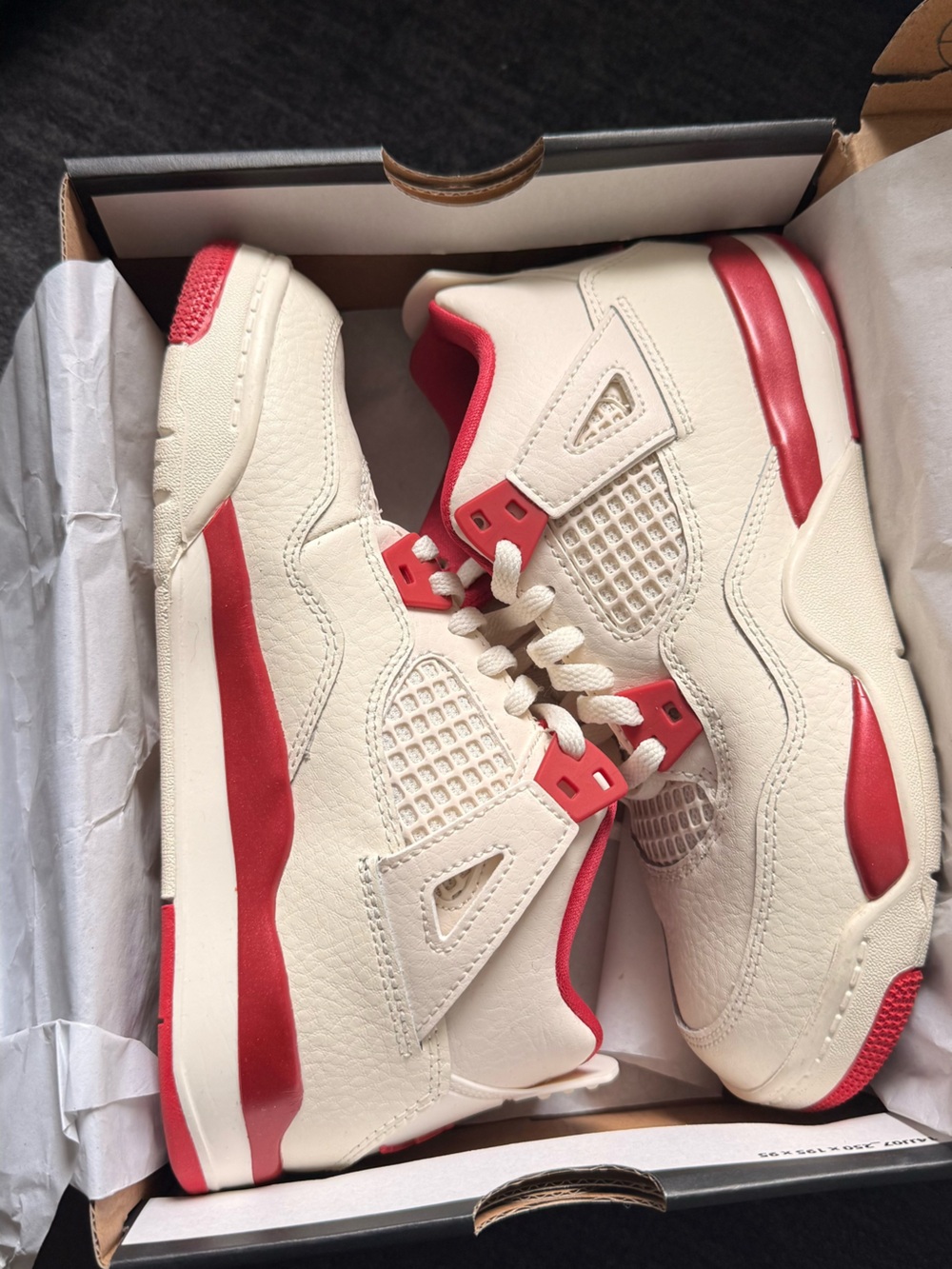 Jordan "LOVE LETTER" RETRO 4 - KIDS 3Y